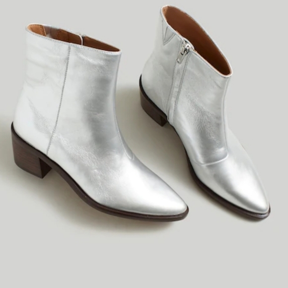Madewell Darcy Ankle Boot Silver Metallic Stacked Heel Zip-Up Size 9 - Picture 1 of 16